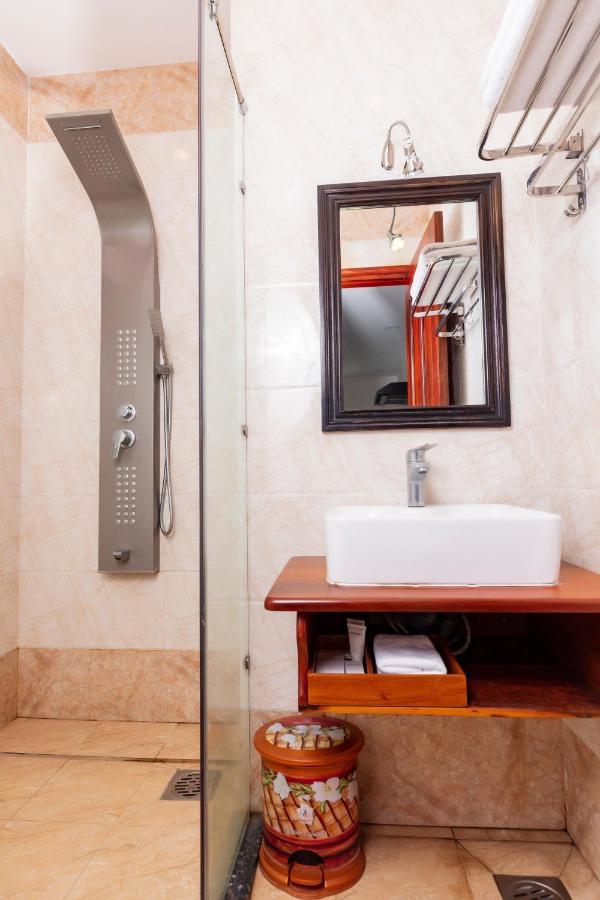 Hapyson Hotel Long Khanh Ngoại thất bức ảnh